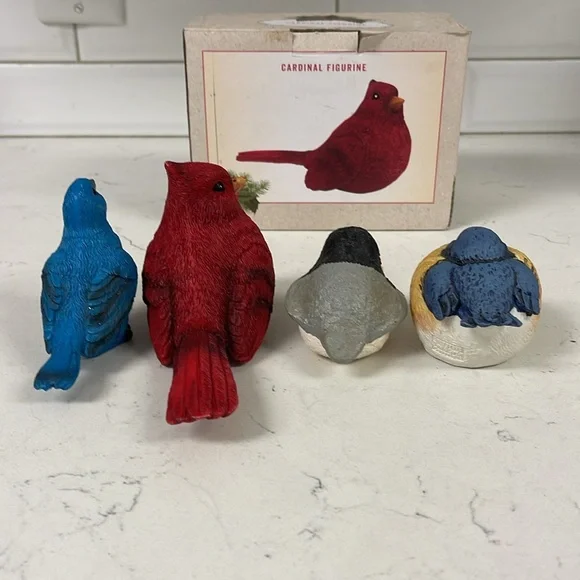 Mixed Lot of Feathered Friends - 4 Bird Figurines - Picture 6 of 14